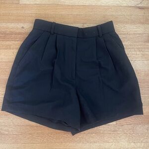 Abercrombie Sloane Tailored Shorts - like new!
